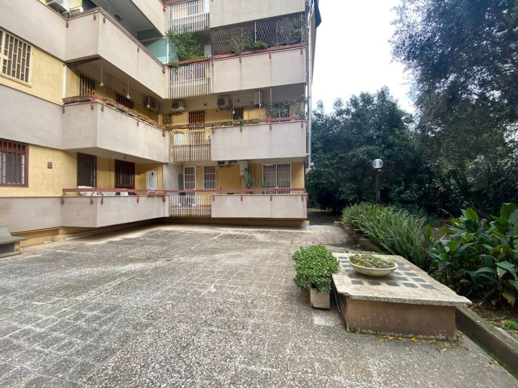 Appartamento a Bari in Via della Costituente, 29 - Foto 2