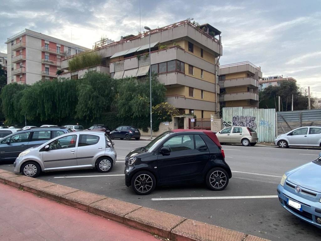 Appartamento a Bari in Via della Costituente, 29 - Foto 3