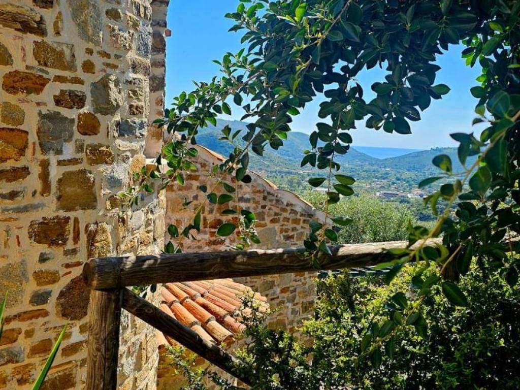 Casa indipendente a Castellabate in Via Annunziata - Foto 4