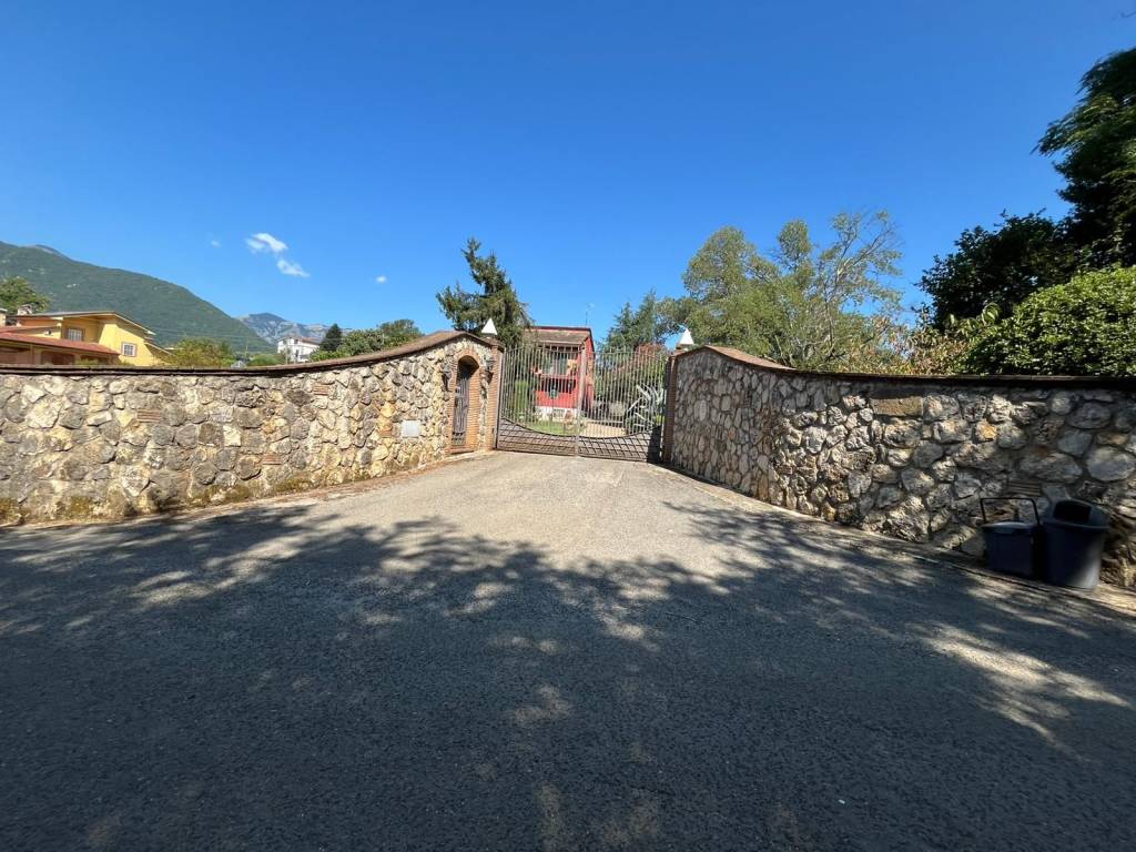 Villa a Patrica in Via Tufo Varaccani - Foto 5