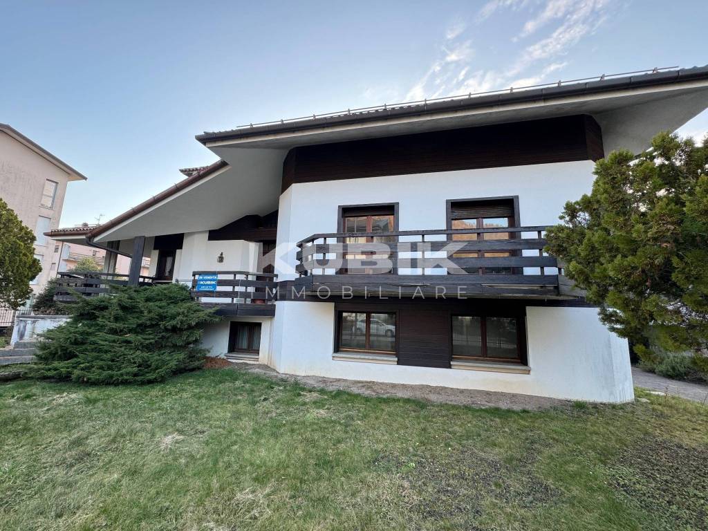 Villa a Tolmezzo - Foto 2