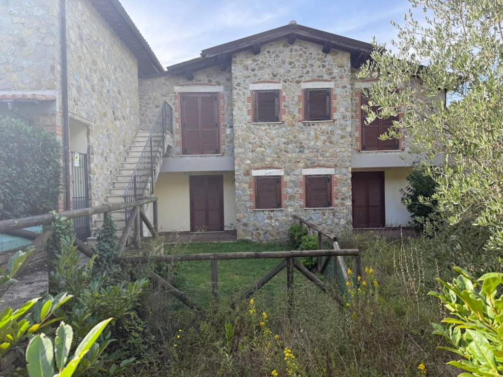 Appartamento a Manciano in Strada Provinciale Poggio Murella - Foto 4