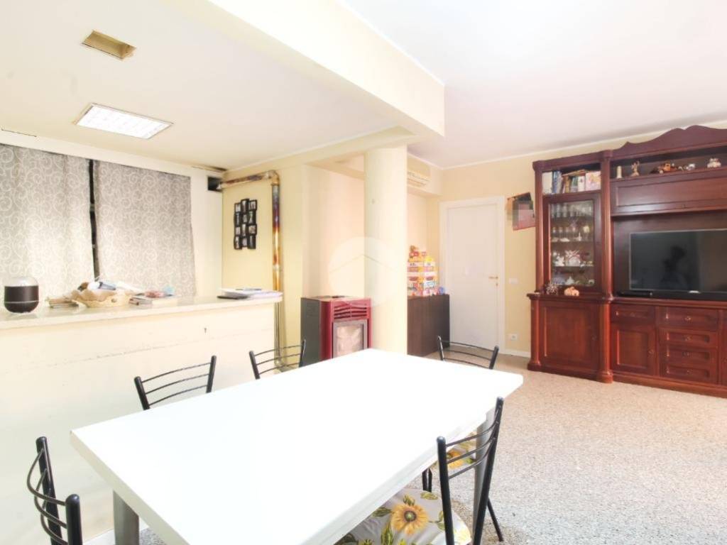 Appartamento a Alba adriatica in Via Cesare Battisti, 1 - Foto 4