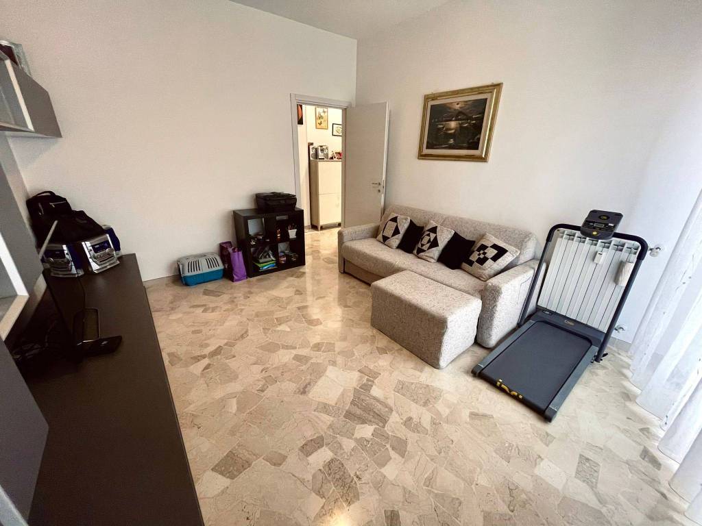 Appartamento a Limbiate in Via Carlo Pisacane, 7 - Foto 4