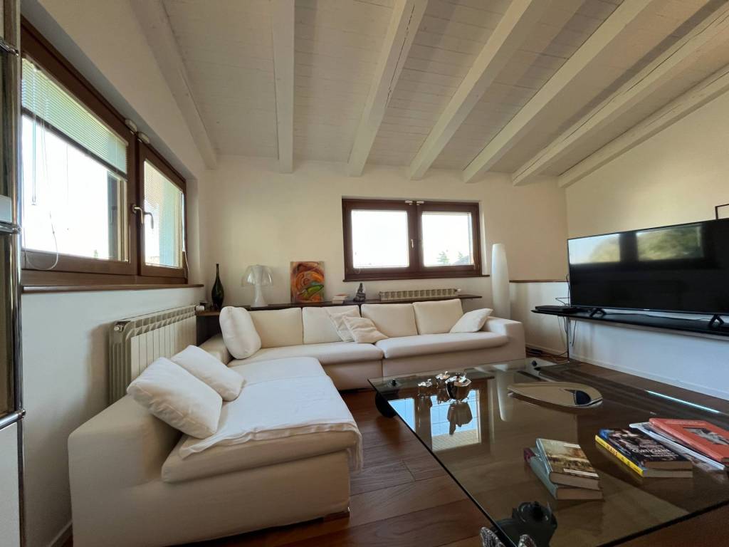 Villa a Cormons in via Leopardi, 26 - Foto 5