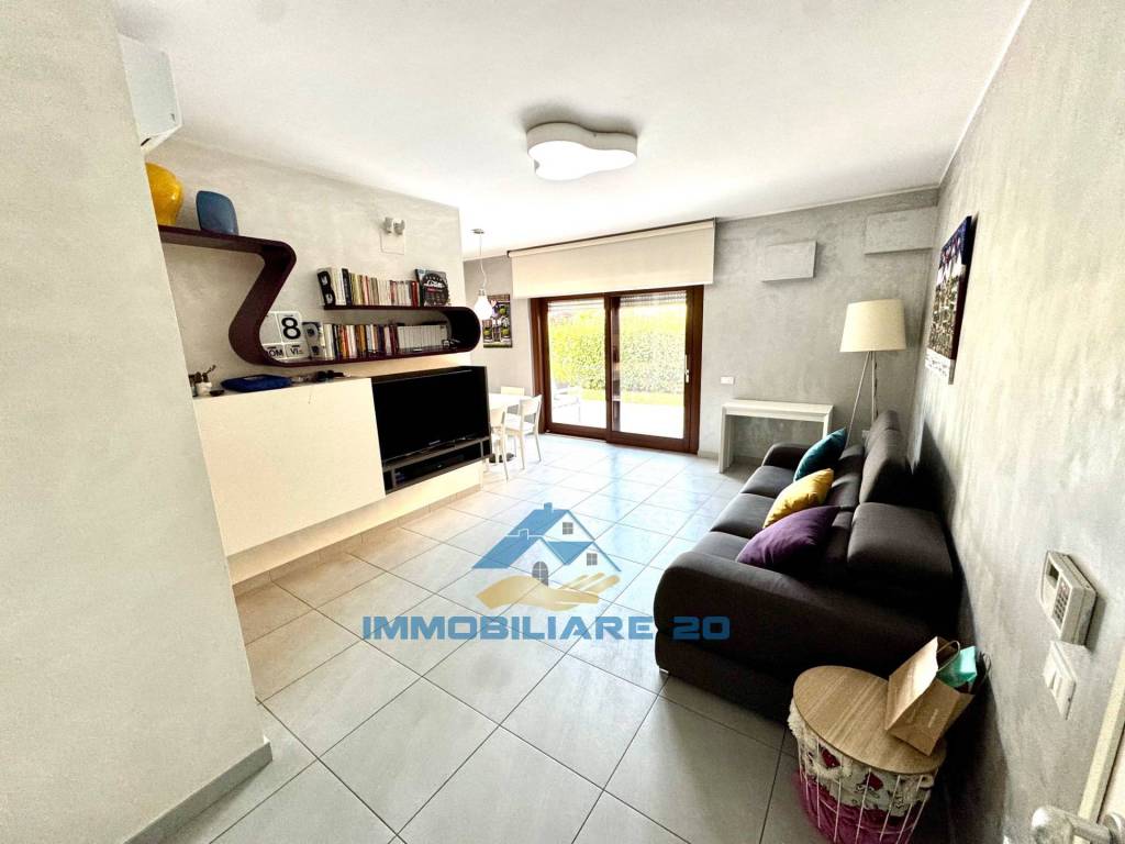 Appartamento a Teramo in Via Norma Cossetto, 32 - Foto 2