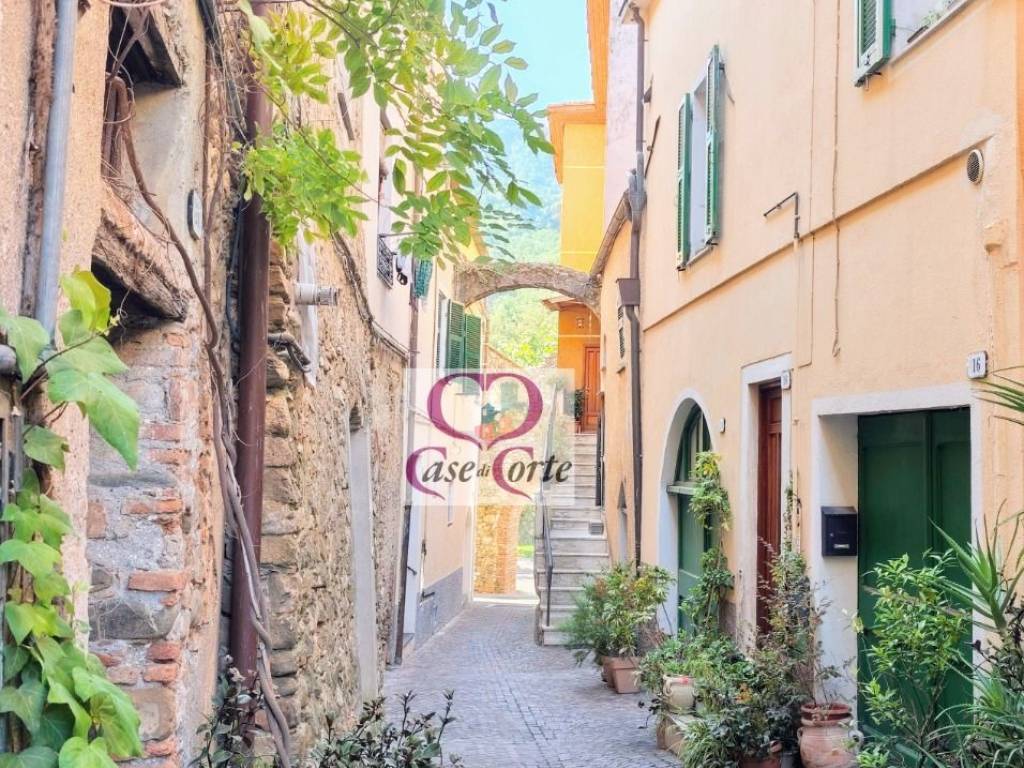 Casa indipendente a Villanova d'albenga in Vico San Rocco, 18 - Foto 5