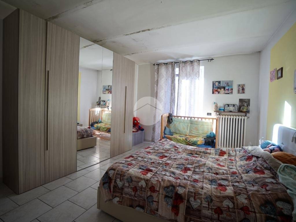 Casa indipendente a Castelnuovo belbo in Via Vittorio Emanuele II, 71 - Foto 2