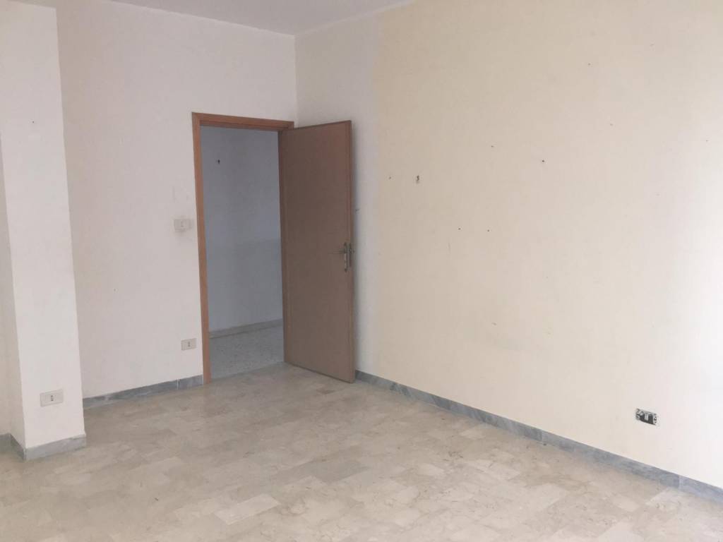 Appartamento a Lamezia terme in Via Enrico Toti - Foto 3