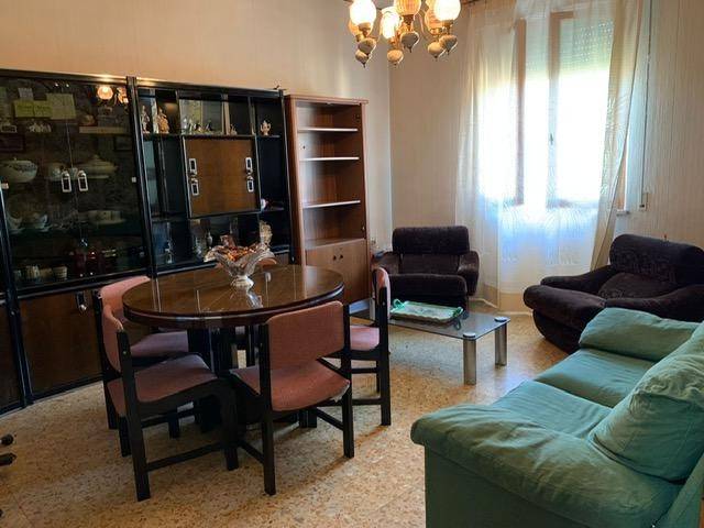 Appartamento a Pontedera in Via del Pino - Foto 2