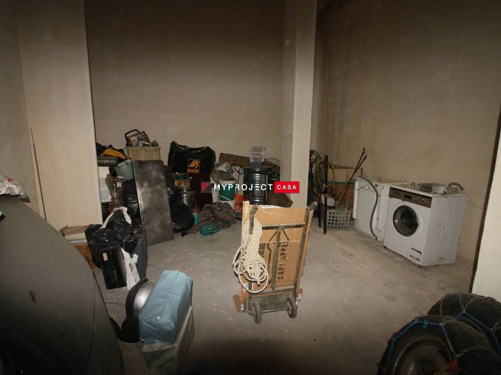 Box / garage a Martina franca in Viale Alcide de Gasperi - Foto 3