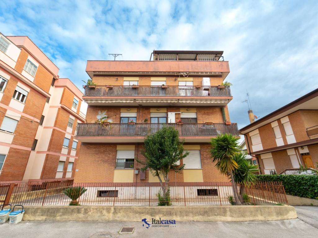 Appartamento a Latina in Via dei Frentani, 3 - Foto 2