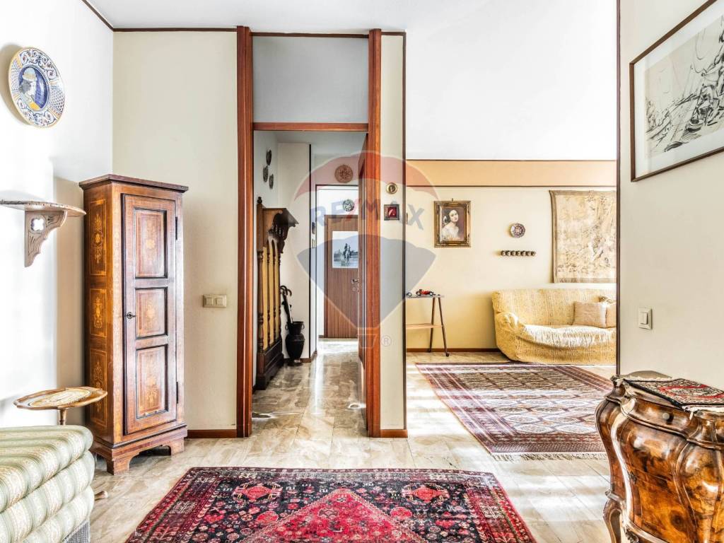 Appartamento a Varese in VIA MONGUELFO, 15 - Foto 5