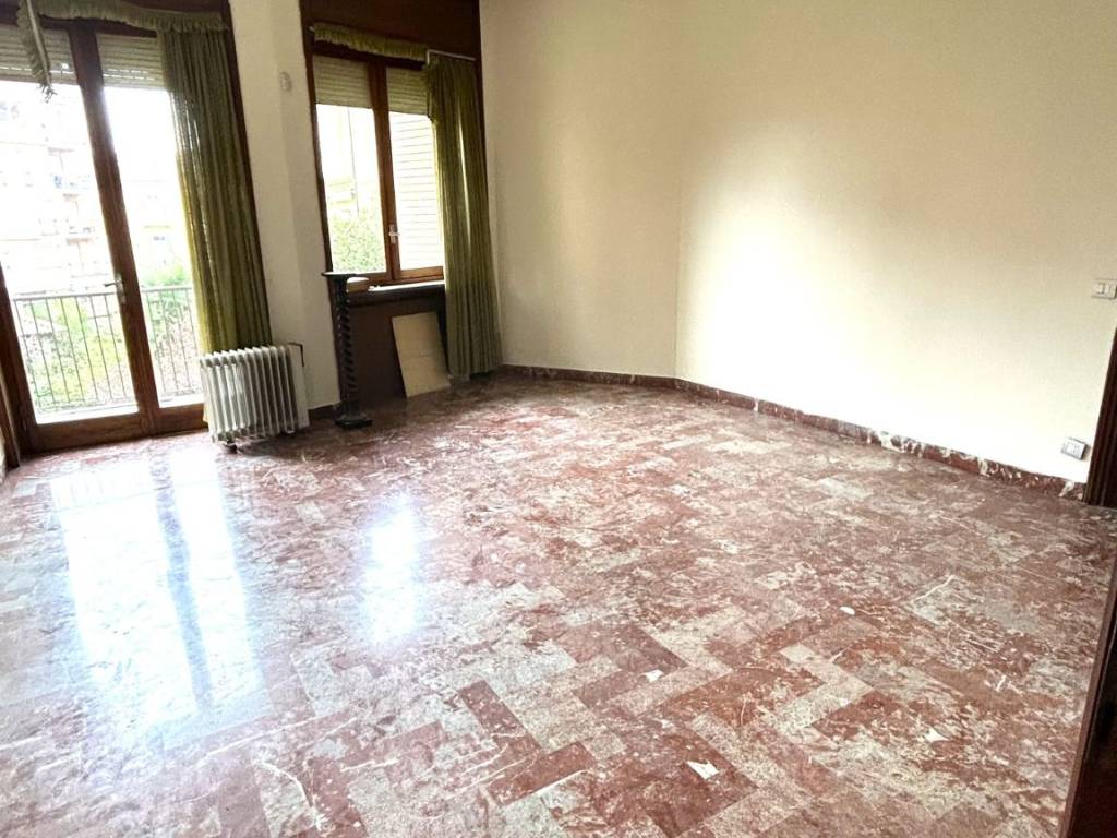 Appartamento a Asti in Via Alcide De Gasperi - Foto 2