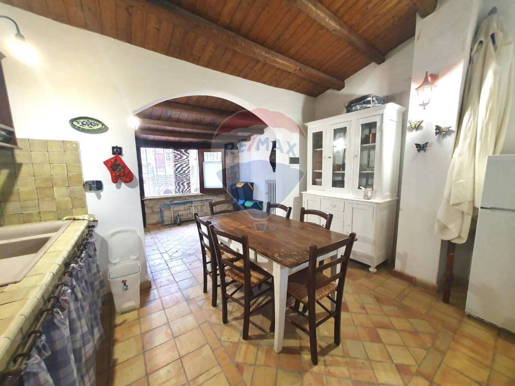 Casa indipendente a Chiaramonte gulfi in Via Blanca, 25 - Foto 3