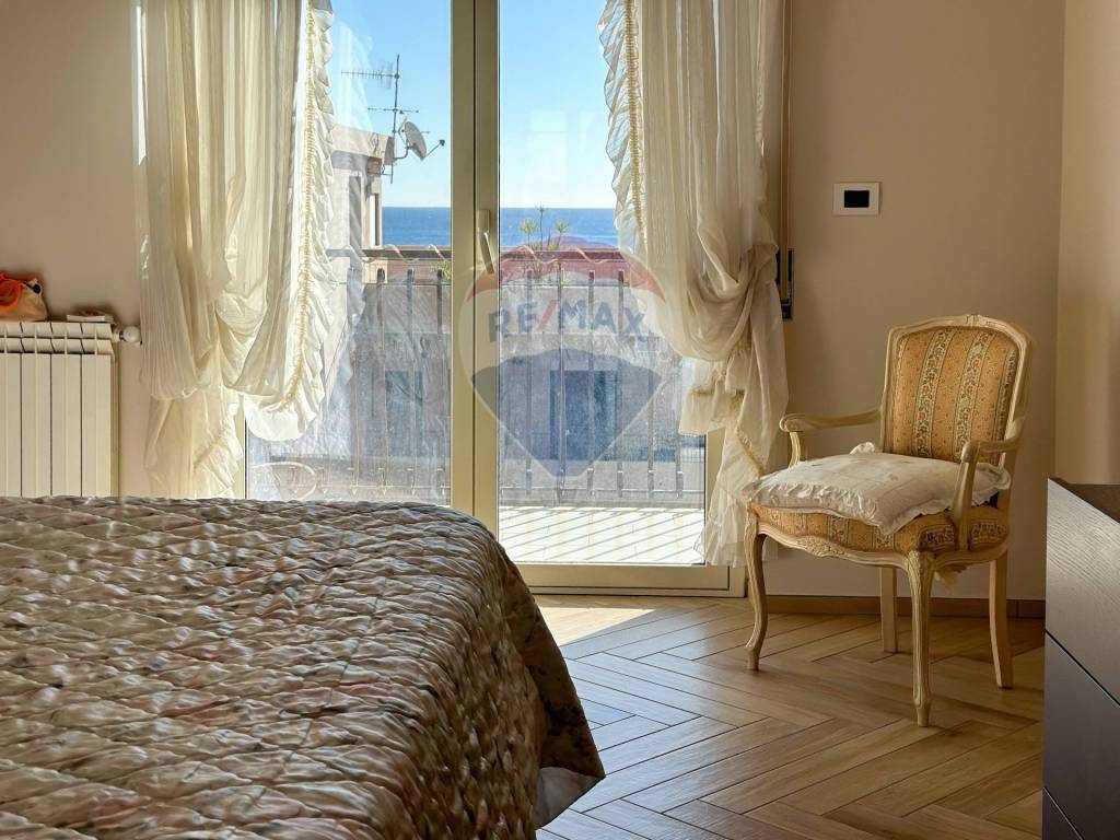 Appartamento a Nizza di sicilia in Via comandante Todaro, 62 - Foto 3
