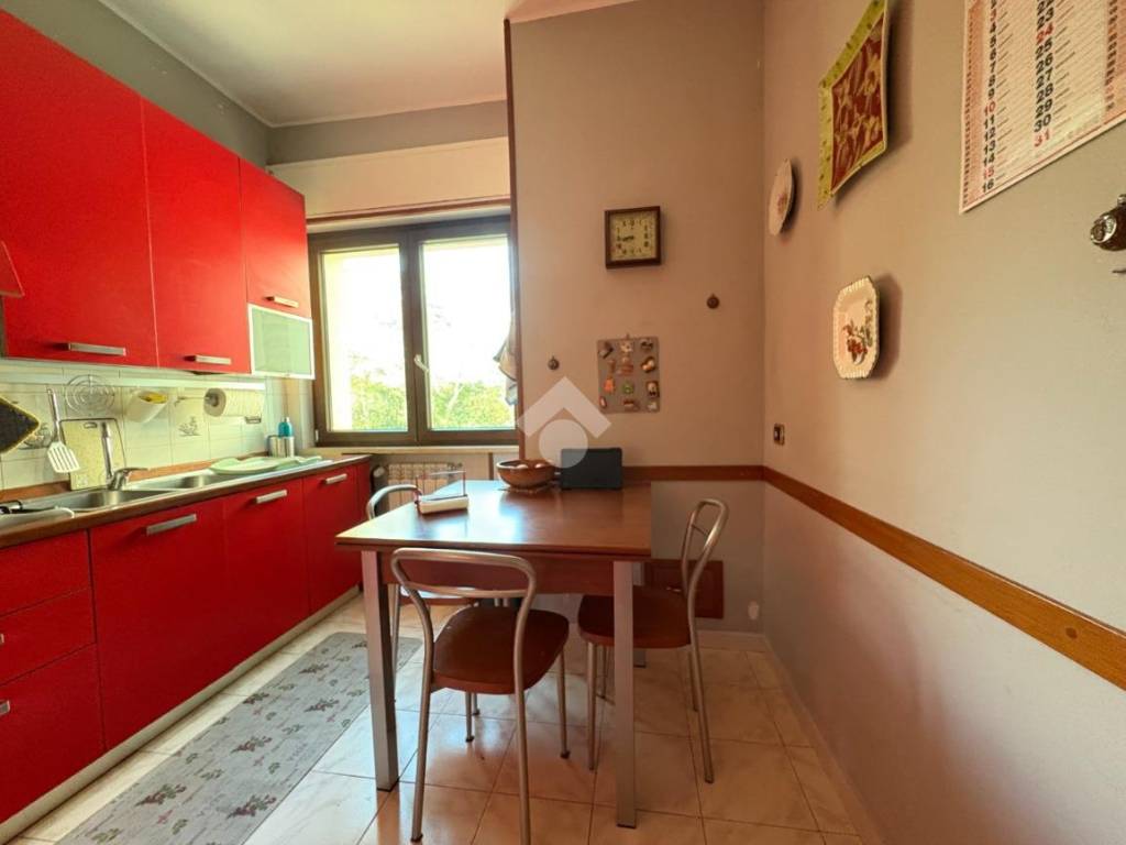 Appartamento a Catanzaro in Via fratelli plutino, 25 - Foto 5