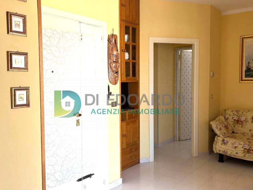 Attico / mansarda a Martinsicuro in Via Ignazio Silone, 64 - Foto 4