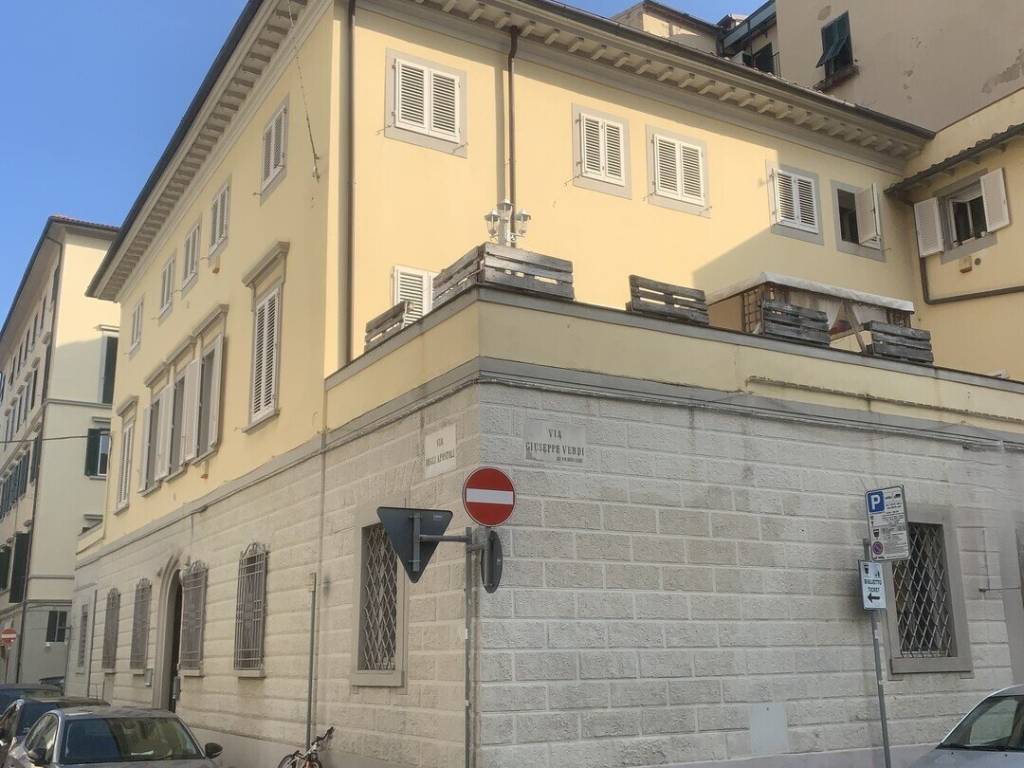 Appartamento a Livorno in Via Giuseppe Verdi, 18 - Foto 2