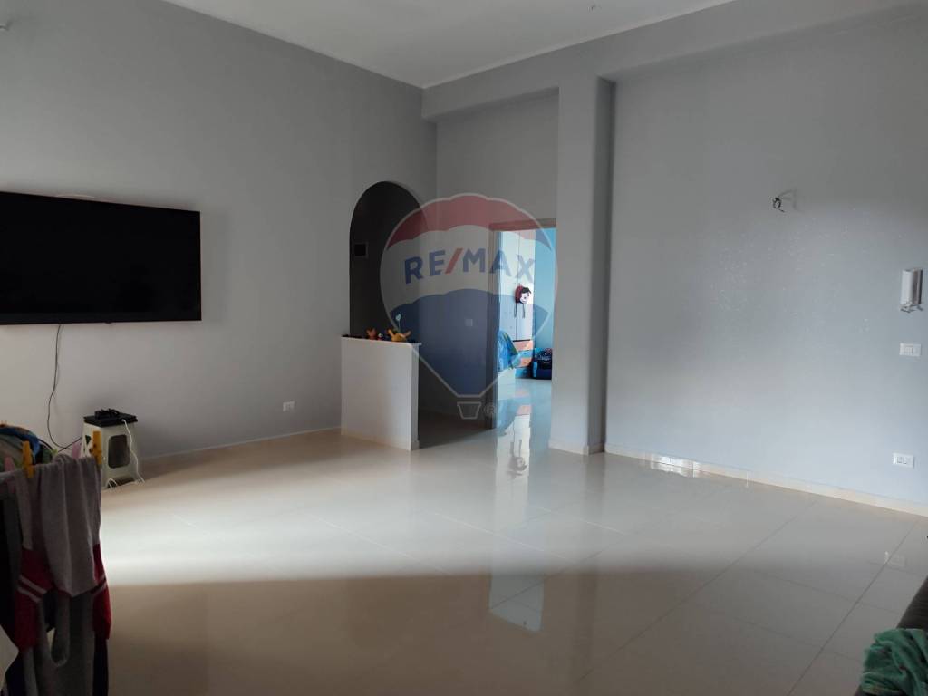 Appartamento a Catania in Via Vincenzo Zacca', 29 - Foto 2