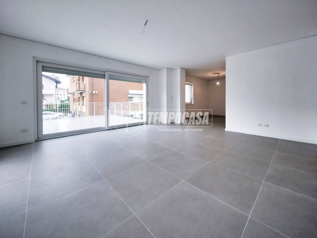 Appartamento a Belluno in Via Luigi Alpago Novello 8 - Foto 2