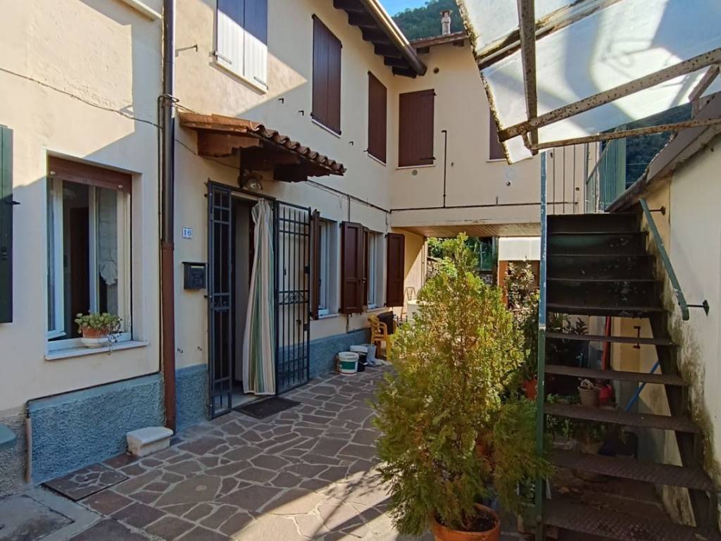 Casa indipendente a Villa carcina in Piazza 10 Settembre - Foto 3