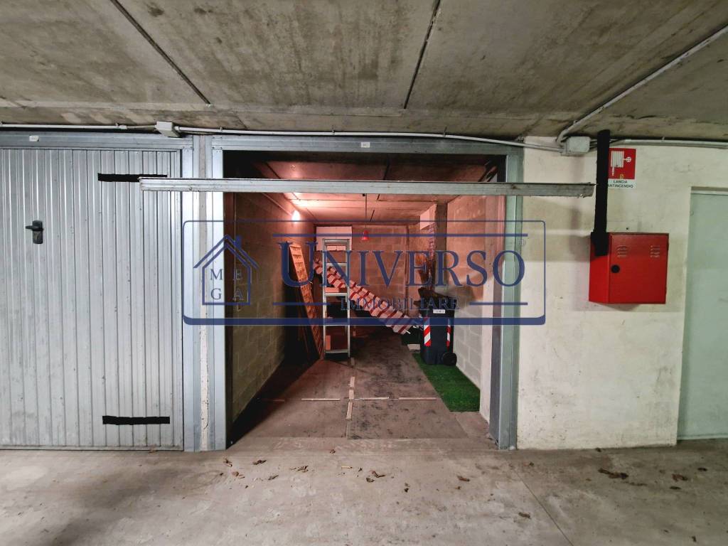 Box / garage a Tortona in Via Brigata Garibaldi - Foto 4