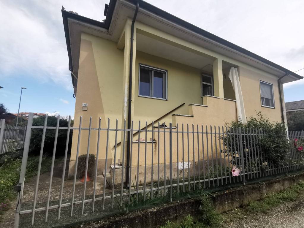 Villa a Torrazza piemonte in Via San Francesco d'Assisi, 10 - Foto 2