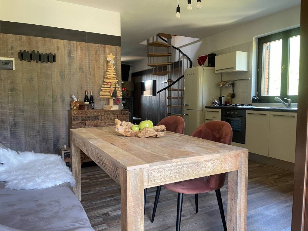Appartamento a Rocca di mezzo in Via Menovera - Foto 4