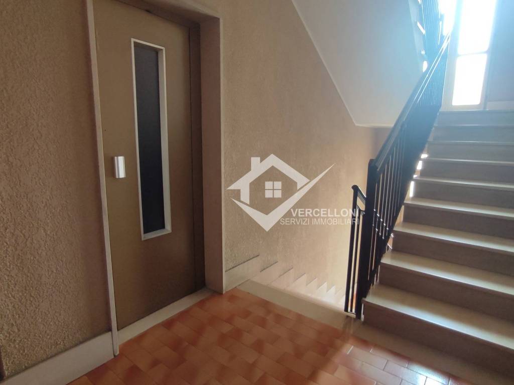 Appartamento a Novara in Viale Giulio Cesare, 62 - Foto 3