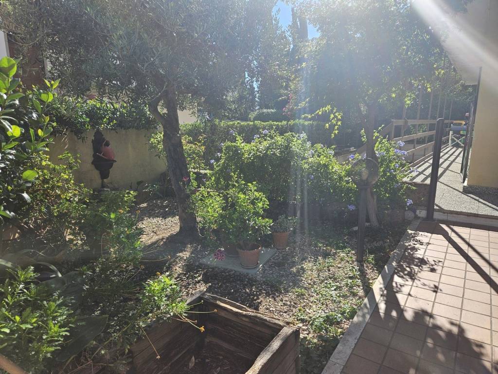 Appartamento a Cepagatti in Via Pagliette - Foto 3