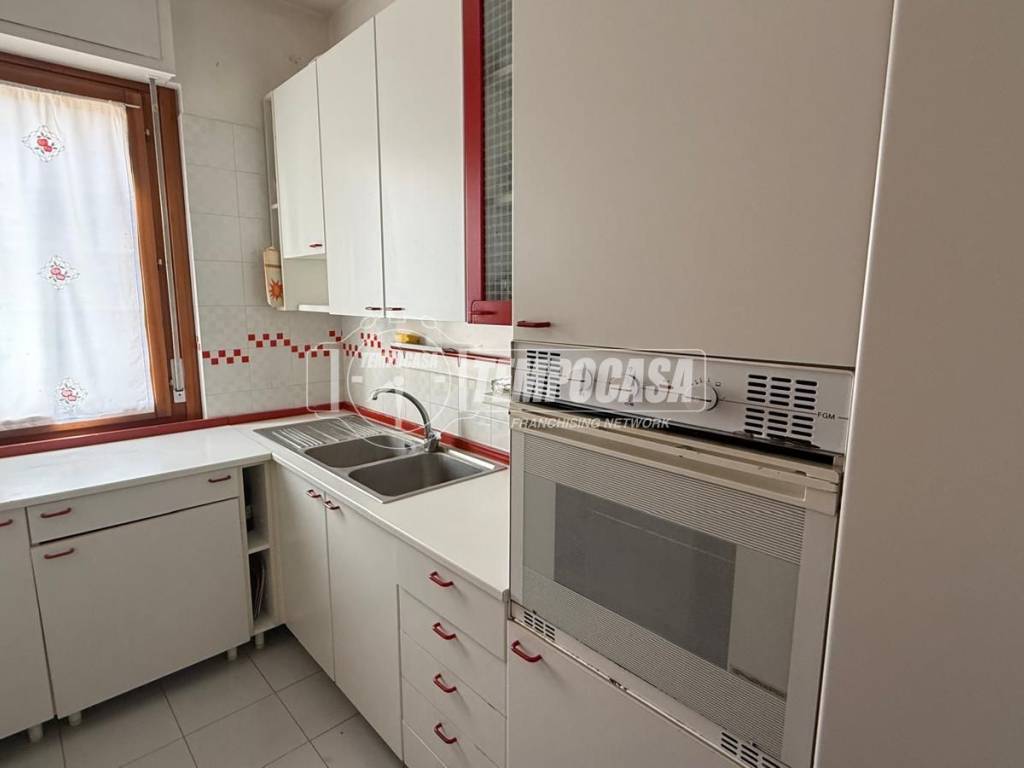 Appartamento a Oristano in Via Luigi Einaudi - Foto 2