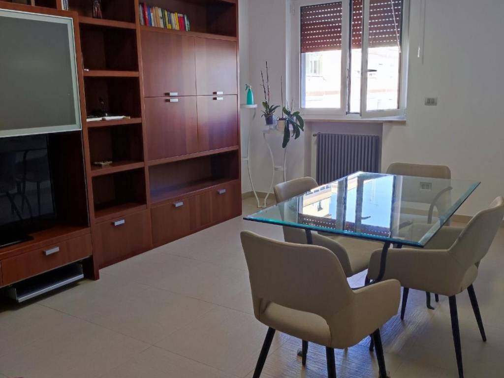 Appartamento a Brindisi in Via Bezzecca, 12 - Foto 4