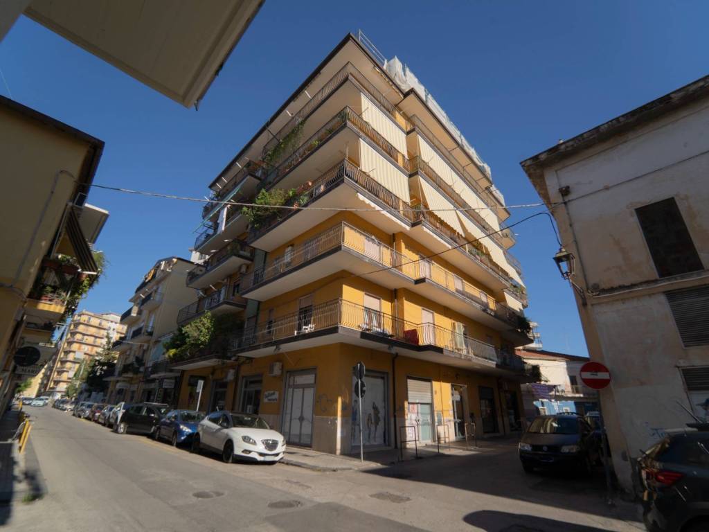 Appartamento a Battipaglia in Via Emilio Salgari, 5 - Foto 3