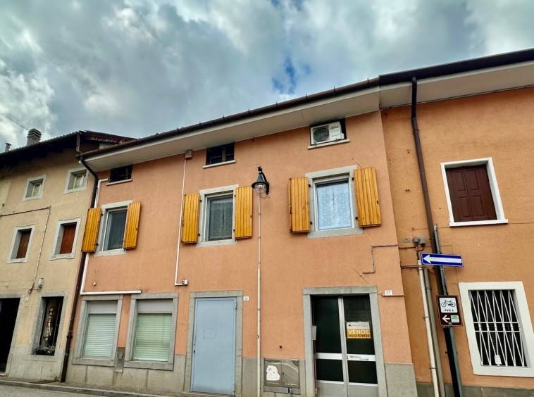 Casa indipendente a Tavagnacco in Via dei Martiri, 27 - Foto 2