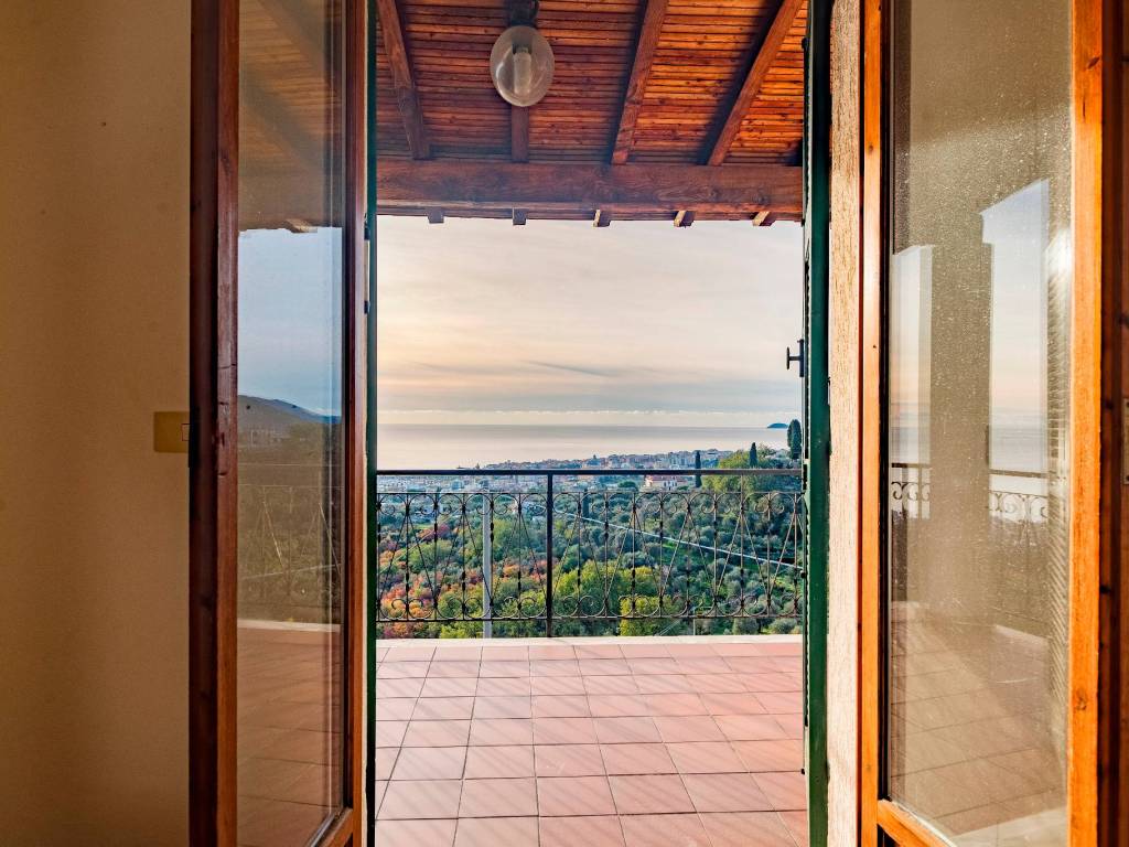 Villa a Loano in Via Castellari - Foto 5