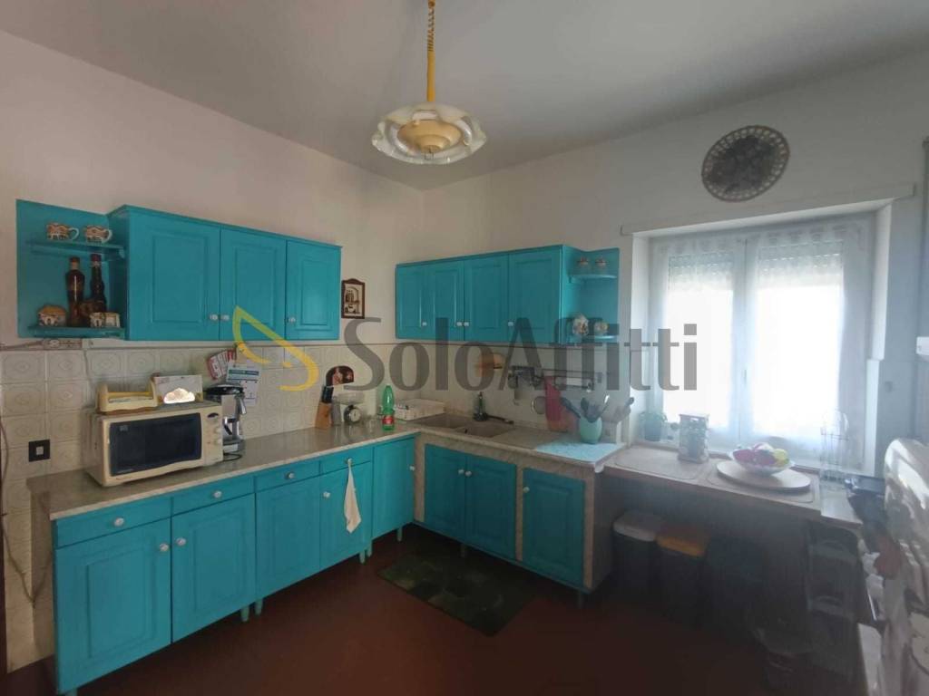 Appartamento a Ladispoli in Via Giuseppe Mazzini - Foto 2