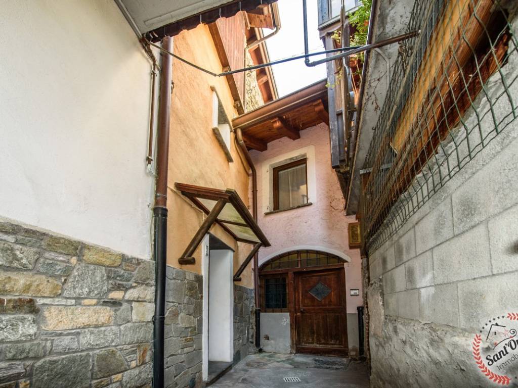 Appartamento a Verrès in Vicolo Sant'Egidio, 3 - Foto 2