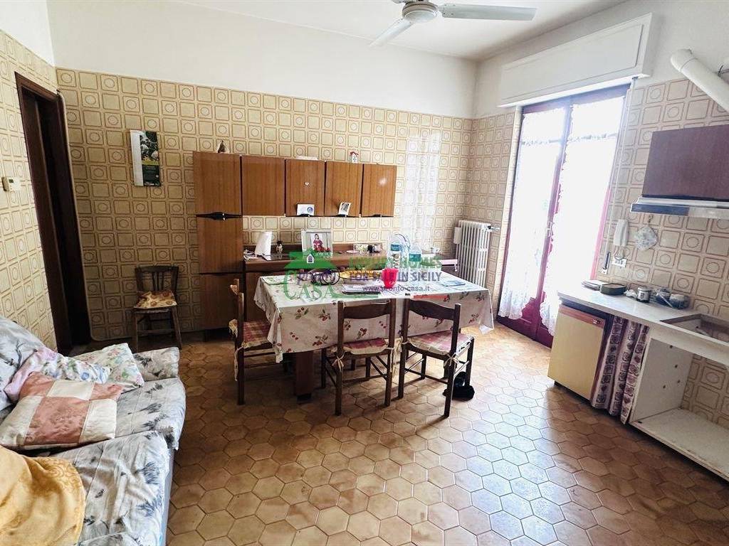 Appartamento a Ragusa in VIA GASPARE SPONTINI - Foto 3