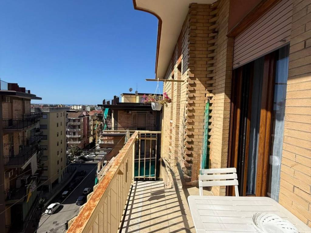 Appartamento a Salerno in Via John Fitzgerald Kennedy, 12 - Foto 5