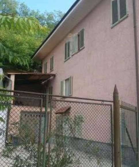 Casa indipendente a Montafia in Via Fonte Solforosa - Foto 2