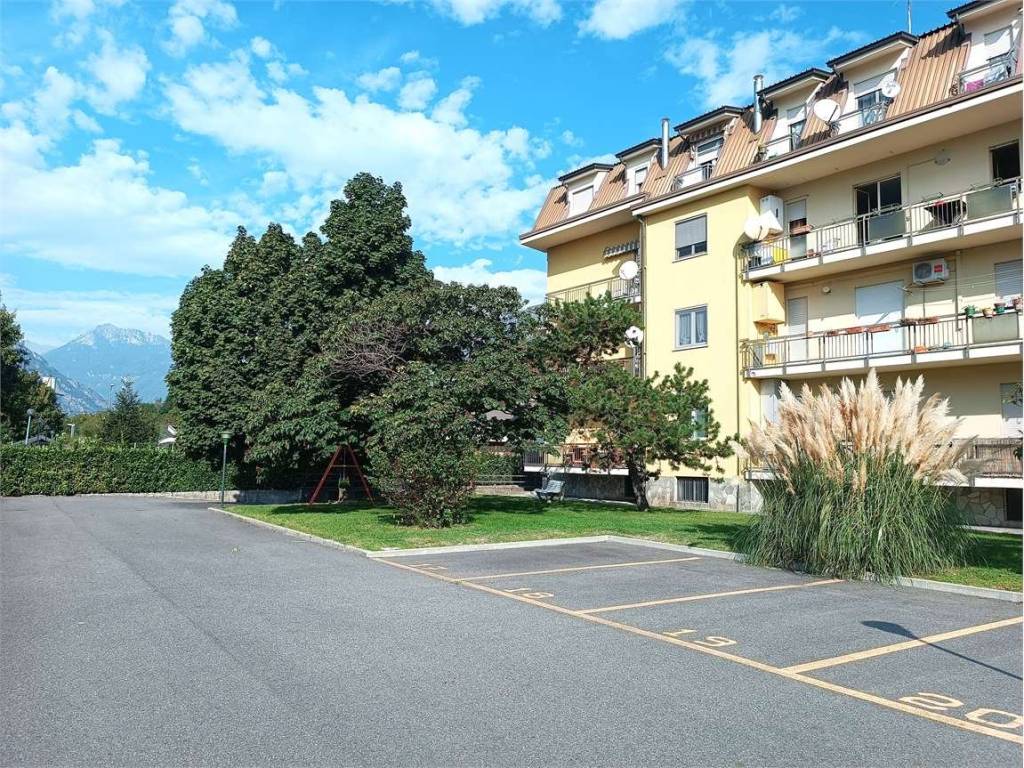 Appartamento a Pont-saint-martin in via Nazionale per Carema - Foto 2