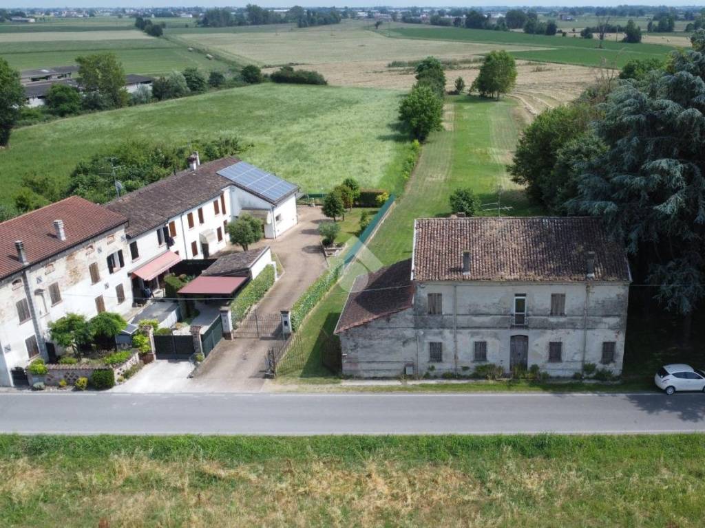 Villa a Gonzaga in Strada Comunale Fornace, 22 - Foto 4