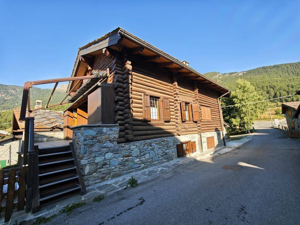 Appartamento a Antey-saint-andrè in Frazione LOd - Foto 3