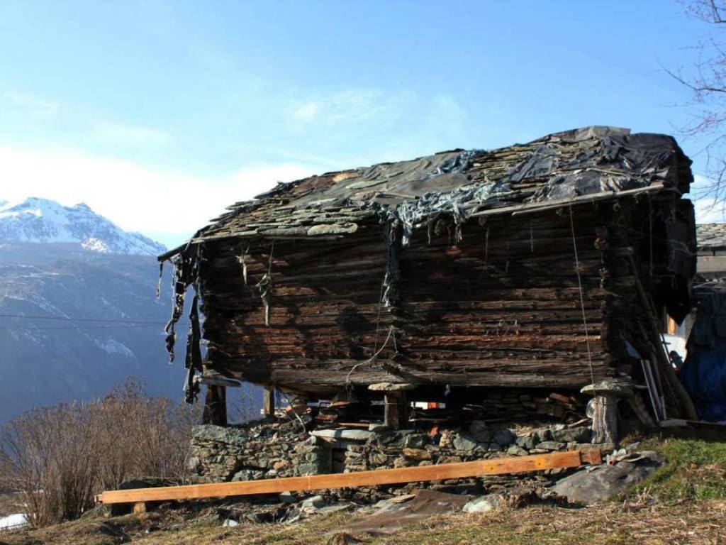 Rustico / casale a Antey-saint-andrè in Località Challien - Foto 4