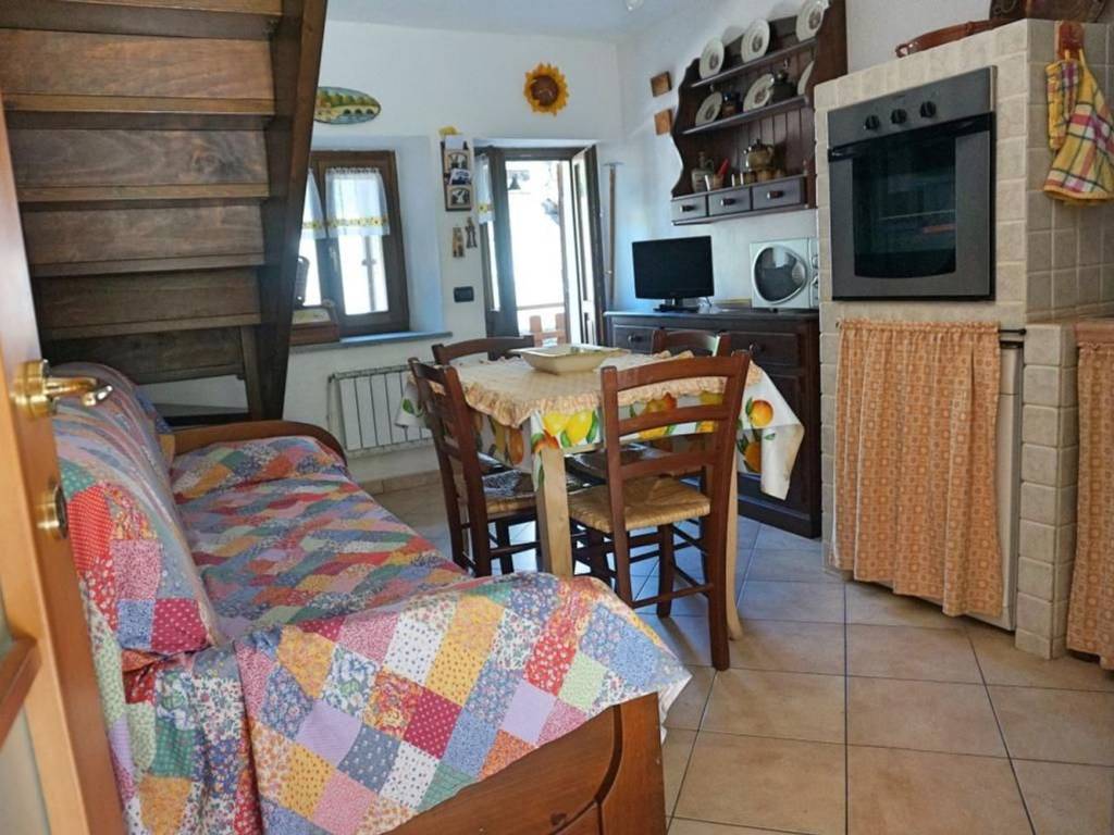 Appartamento a Antey-saint-andrè in Grand Moulin - Foto 4