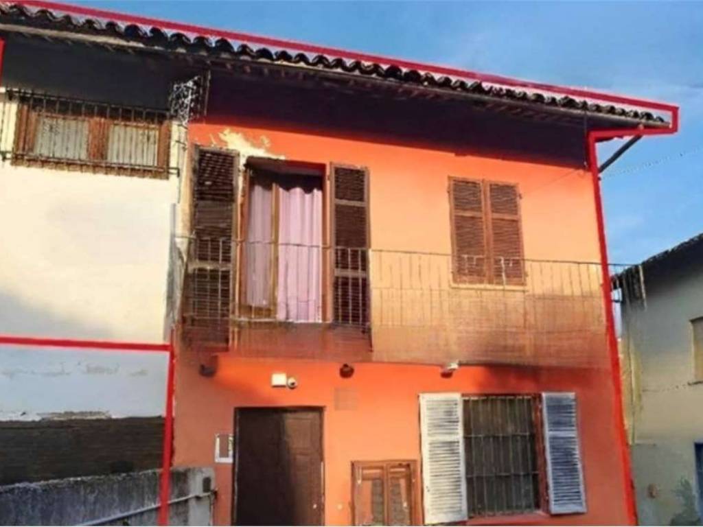 Casa indipendente a Castelnuovo don bosco in Via Giunipero - Foto 2