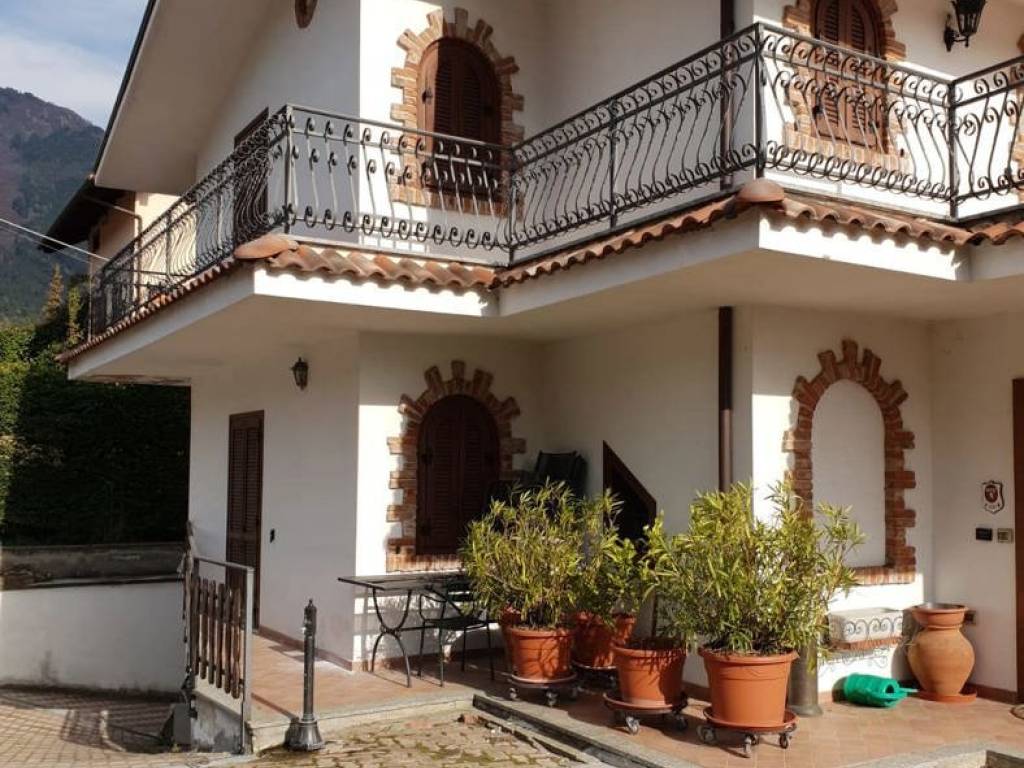 Villa a Almese in VIA RUBIANA, 142/2 - Foto 2