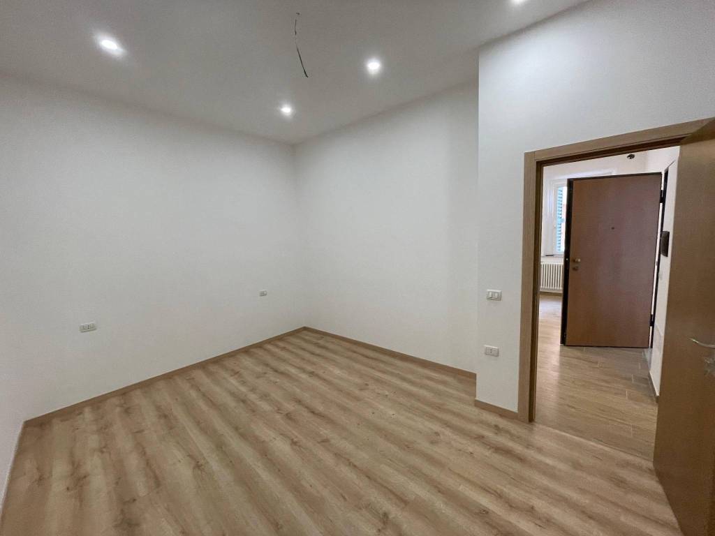Appartamento a Jesi in Viale della Vittoria, 12 - Foto 4