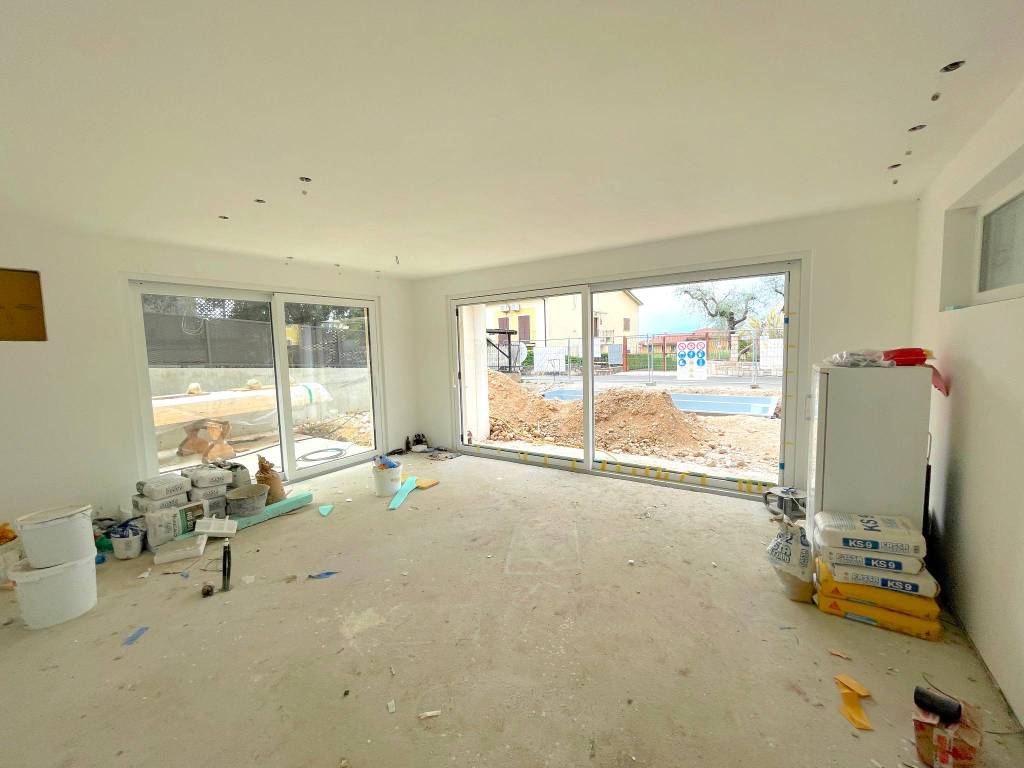 Appartamento a Torri del benaco in Viale Fratelli Lavanda, 3 - Foto 5